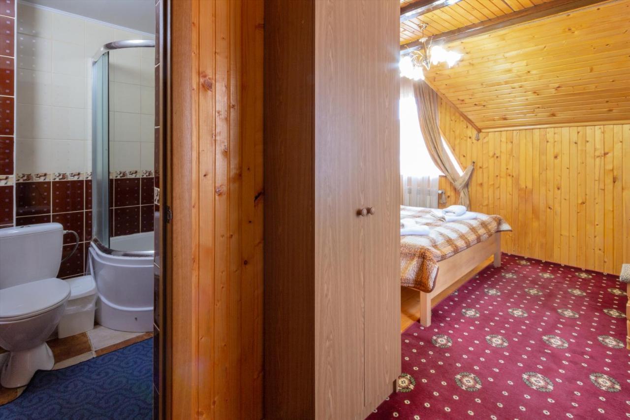 У Мар'Яни І Назара Hotel Yaremche Exterior photo